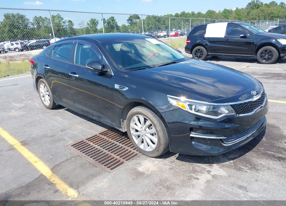 2016 KIA OPTIMA LX VIN: KNAGT4L38G5111327
