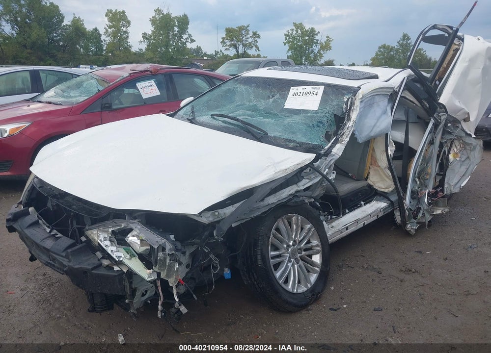 2014 LEXUS ES 350 VIN: JTHBK1GG4E2137769