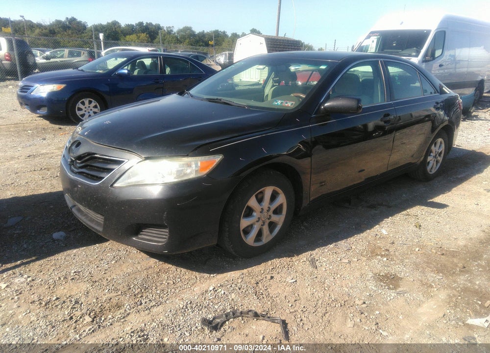2011 TOYOTA CAMRY LE VIN: 4T1BF3EK4BU695884