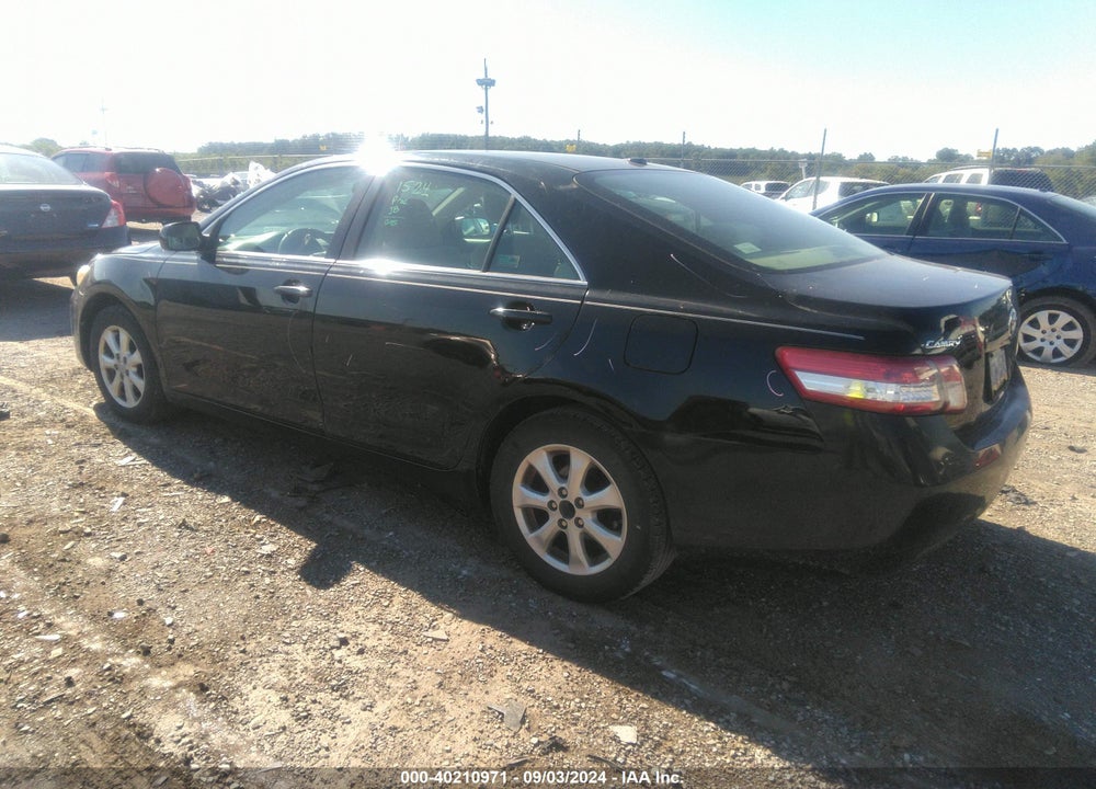 2011 TOYOTA CAMRY LE VIN: 4T1BF3EK4BU695884