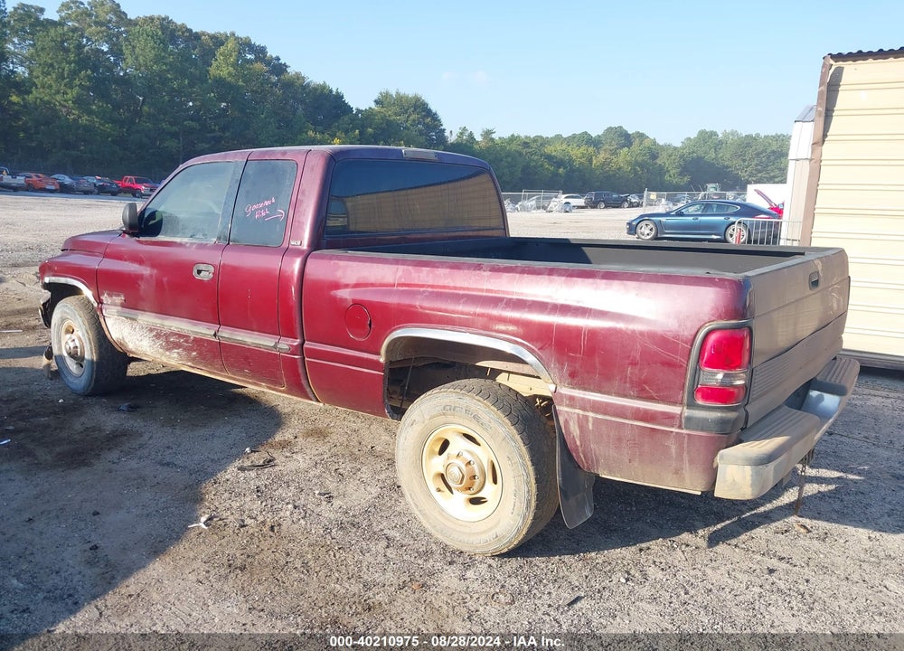 2000 DODGE RAM 2500 ST VIN: 1B7KC2366YJ173801
