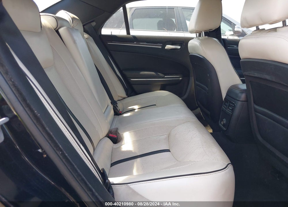 2013 CHRYSLER 300 MOTOWN VIN: 2C3CCAAG8DH727026