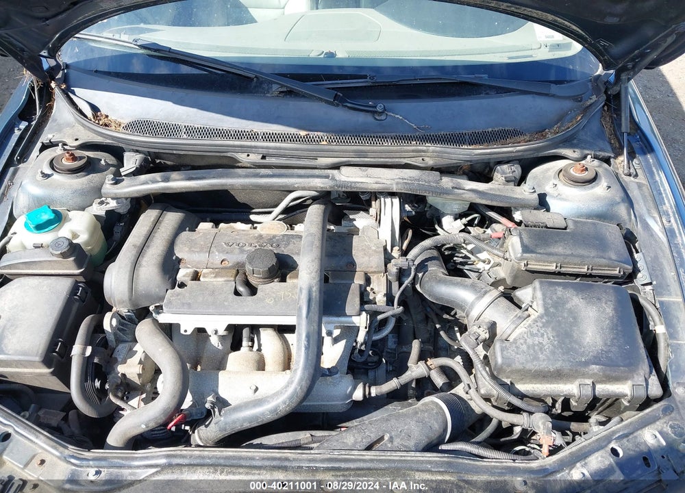 2008 VOLVO S60 2.5T VIN: YV1RH592682687335