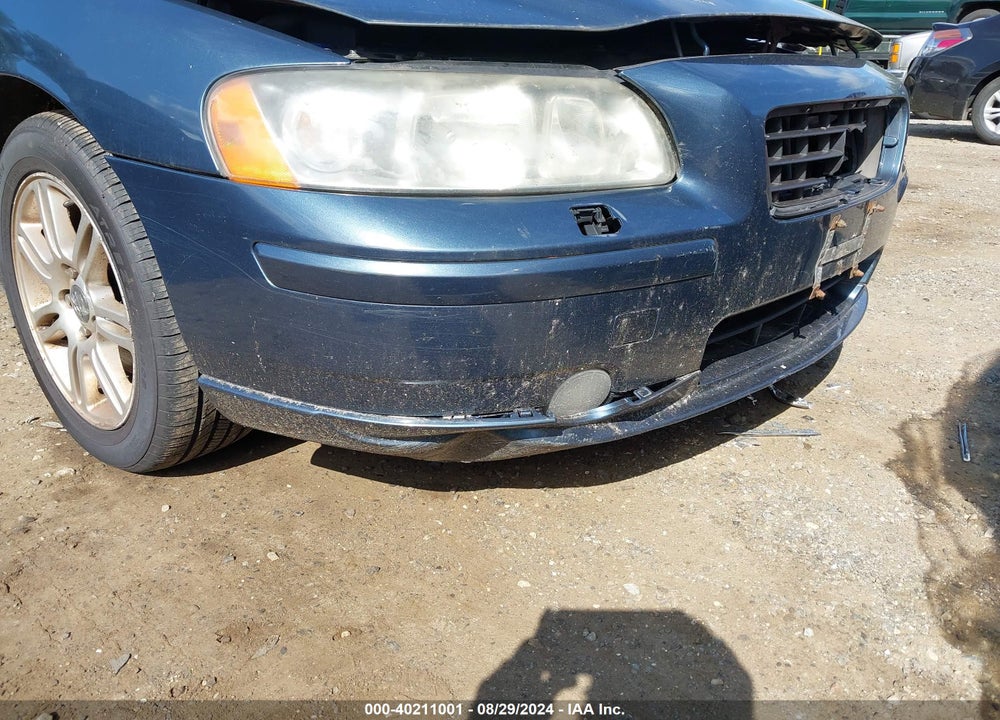2008 VOLVO S60 2.5T VIN: YV1RH592682687335