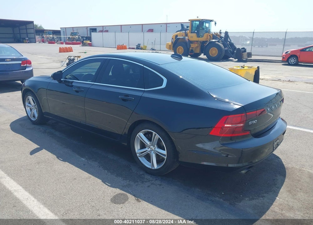 2017 VOLVO S90 T5 MOMENTUM VIN: YV1102AK9H1007707