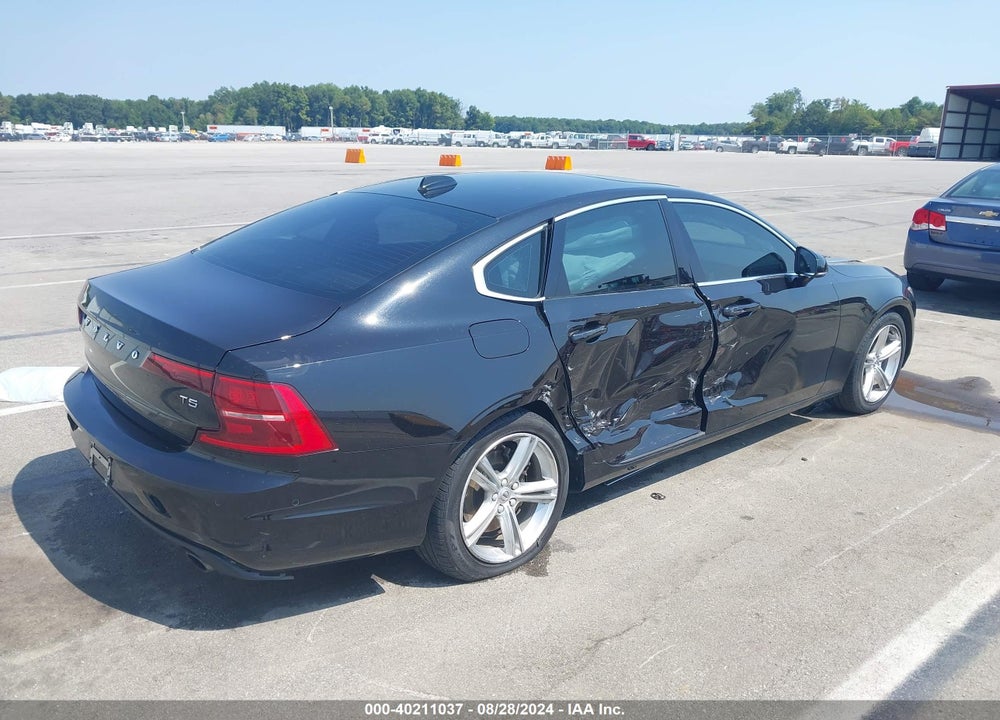 2017 VOLVO S90 T5 MOMENTUM VIN: YV1102AK9H1007707