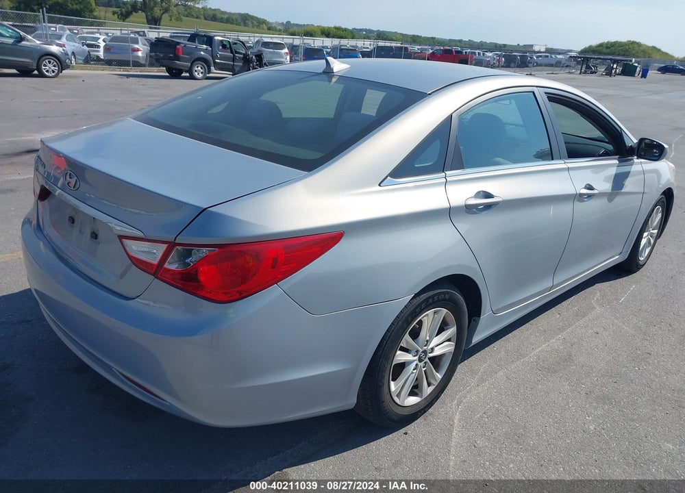 2011 HYUNDAI SONATA GLS VIN: 5NPEB4ACXBH017605
