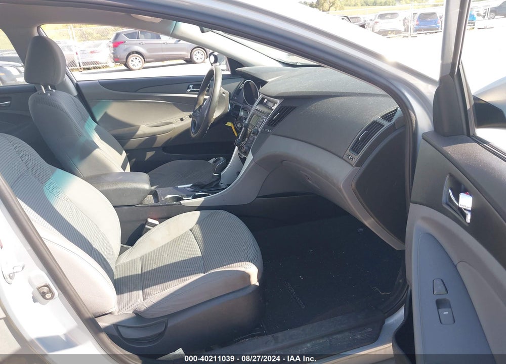 2011 HYUNDAI SONATA GLS VIN: 5NPEB4ACXBH017605