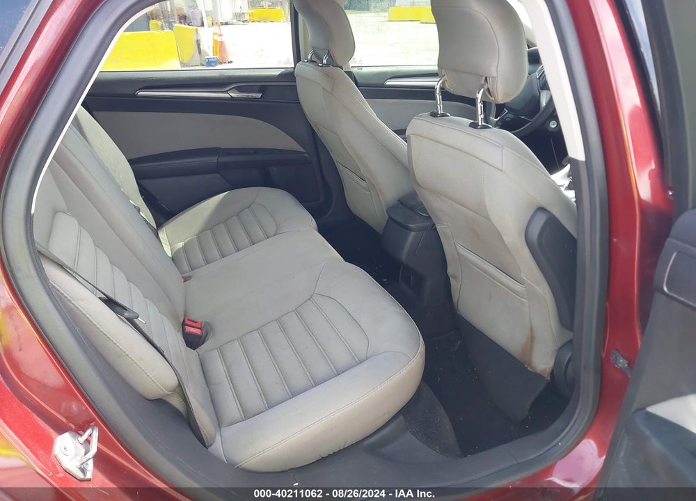 2014 FORD FUSION S VIN: 3FA6P0G79ER366061