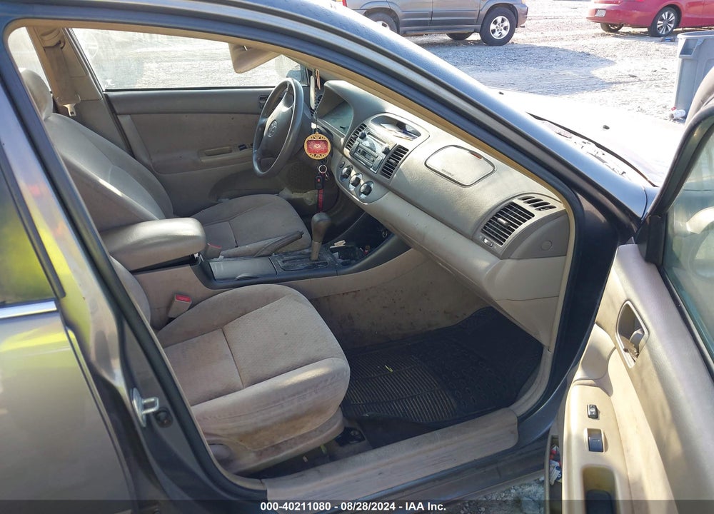 2003 TOYOTA CAMRY LE VIN: 4T1BE32K93U672898