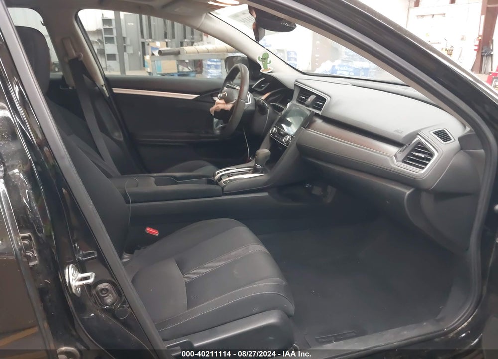 2017 HONDA CIVIC EX VIN: 19XFC2F85HE037316