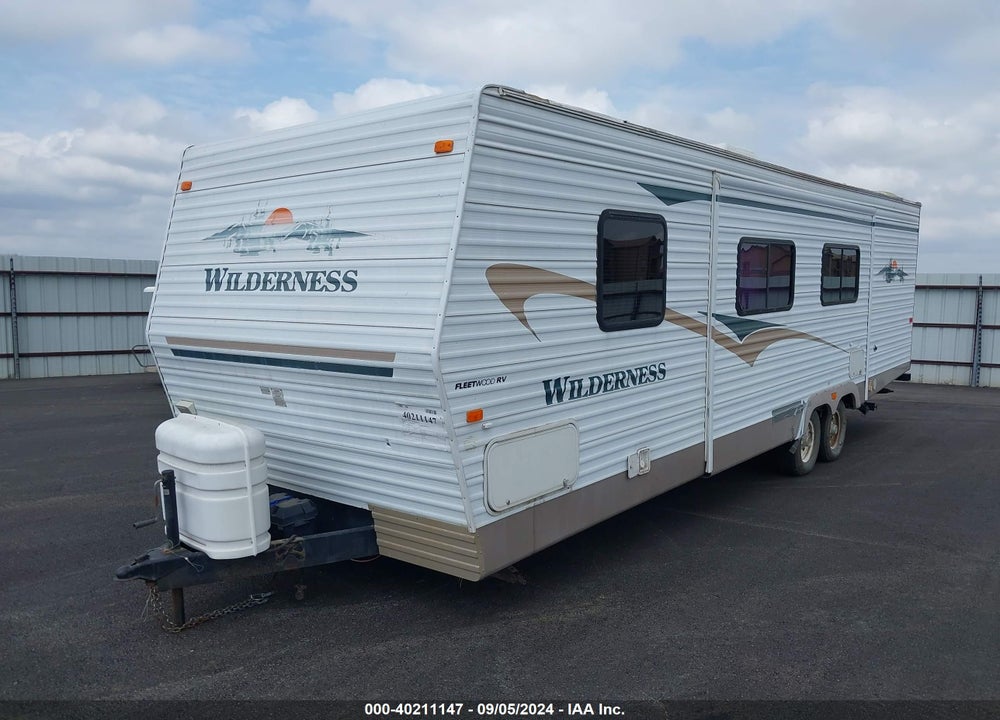 2004 FLEETWOOD WILDERNESS 300BH VIN: 1ED1B302042970366