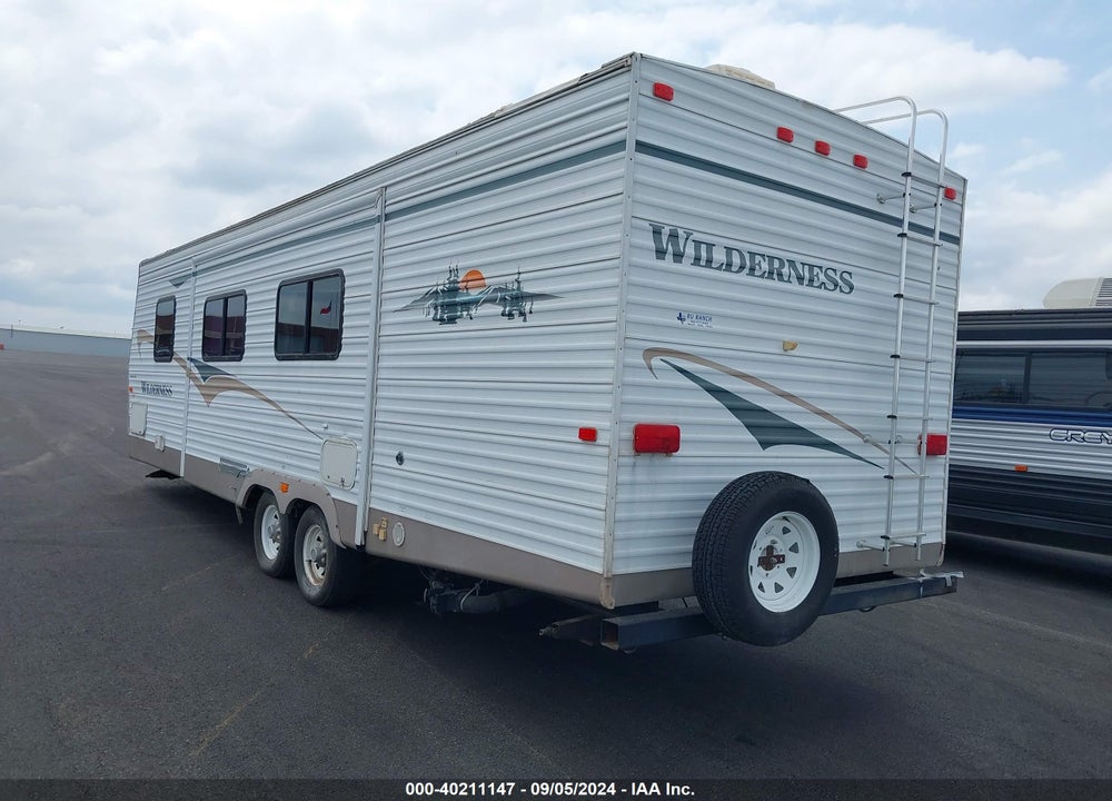 2004 FLEETWOOD WILDERNESS 300BH VIN: 1ED1B302042970366