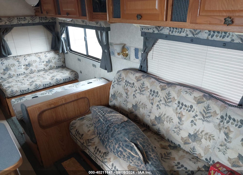 2004 FLEETWOOD WILDERNESS 300BH VIN: 1ED1B302042970366