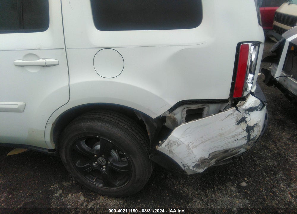 2015 HONDA PILOT EX-L VIN: 5FNYF4H50FB018632