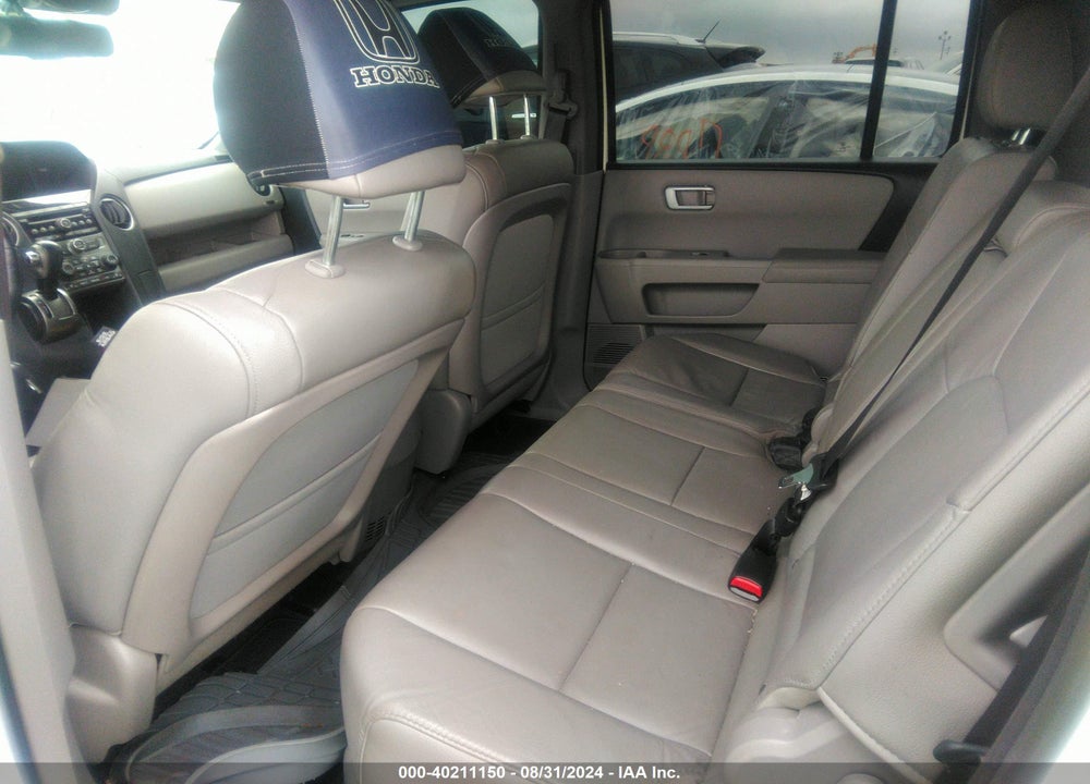2015 HONDA PILOT EX-L VIN: 5FNYF4H50FB018632