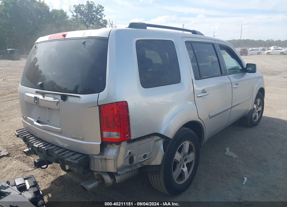 2011 HONDA PILOT EX VIN: 5FNYF4H43BB054882