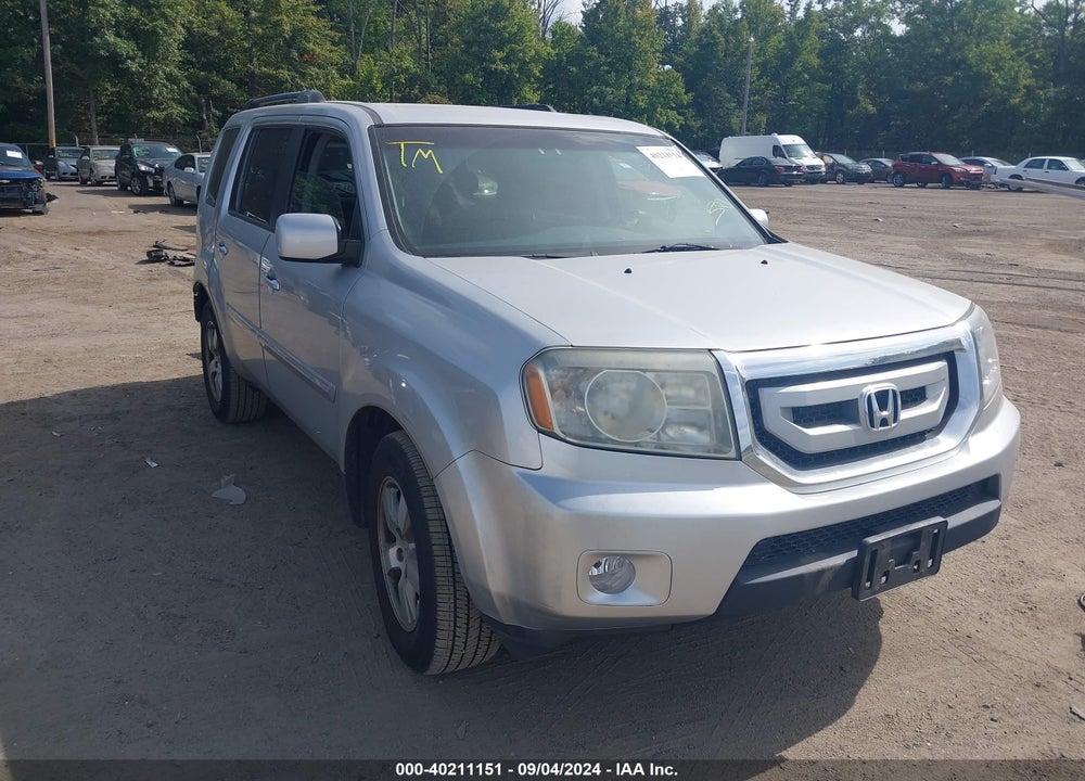 2011 HONDA PILOT EX VIN: 5FNYF4H43BB054882