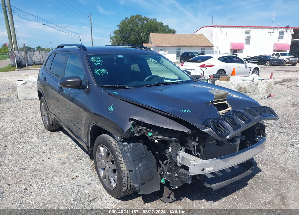 2018 JEEP CHEROKEE LATITUDE TECH CONNECT FWD VIN: 1C4PJLCB2JD621423