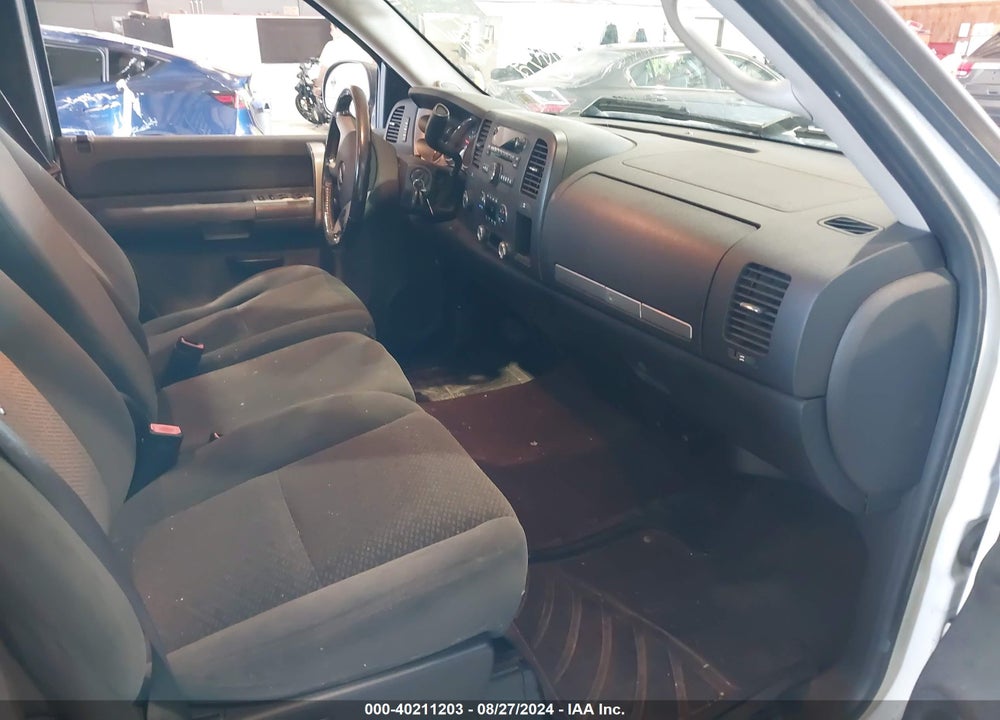 2008 CHEVROLET SILVERADO 1500 LT1 VIN: 1GCEK19J98Z255710