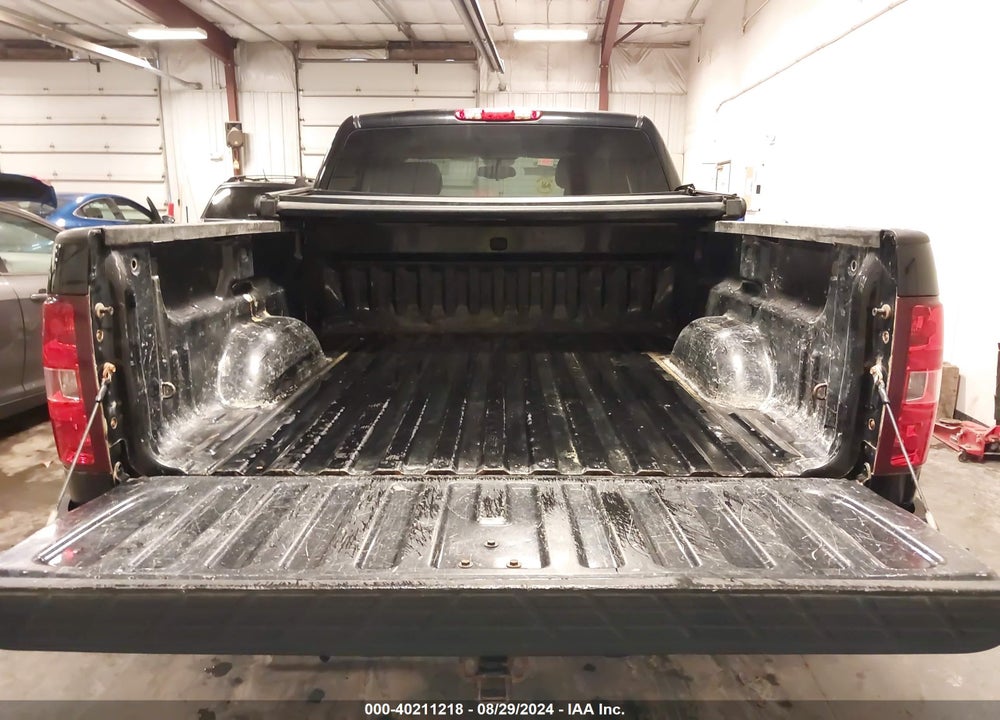 2013 CHEVROLET SILVERADO 1500 LT VIN: 1GCRKSE76DZ411620