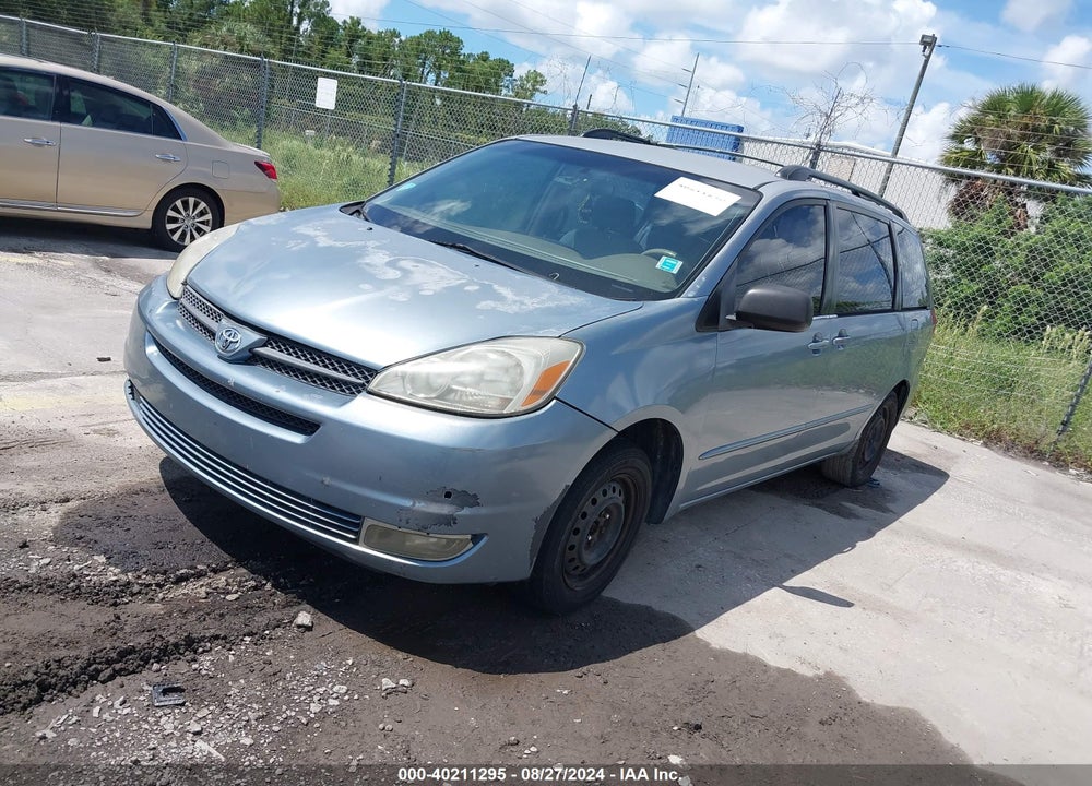 2004 TOYOTA SIENNA CE VIN: 5TDZA23C44S136821