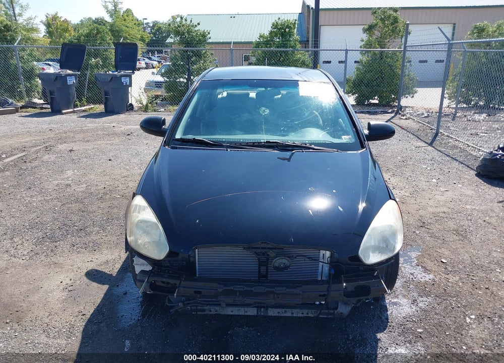 2009 HYUNDAI ACCENT GLS VIN: KMHCM46C69U321357