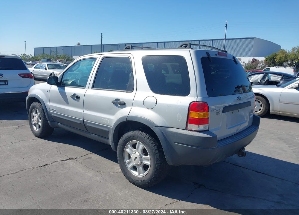 2002 FORD ESCAPE XLT VIN: 1FMYU04152KC27049