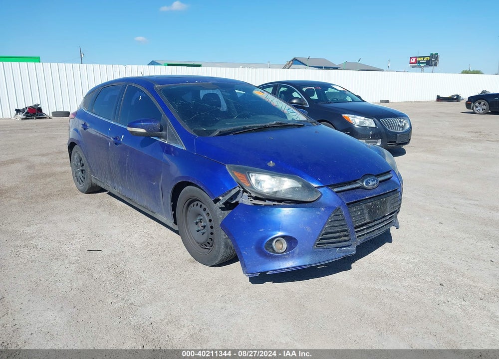 2014 FORD FOCUS TITANIUM VIN: 1FADP3N2XEL263892