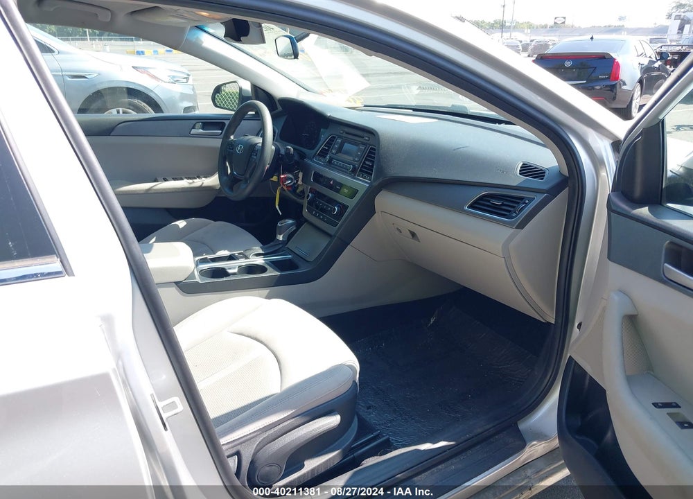 2017 HYUNDAI SONATA VIN: 5NPE24AF8HH504238
