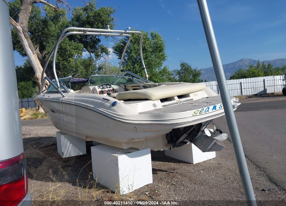 2005 SEA RAY 220 SELECT VIN: SERV5231C505