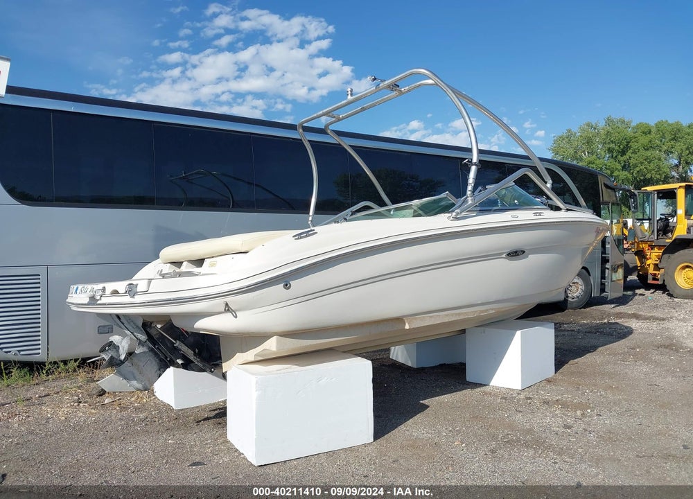 2005 SEA RAY 220 SELECT VIN: SERV5231C505