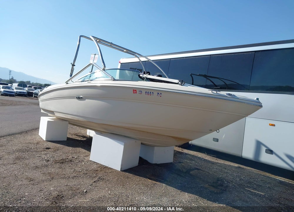 2005 SEA RAY 220 SELECT VIN: SERV5231C505