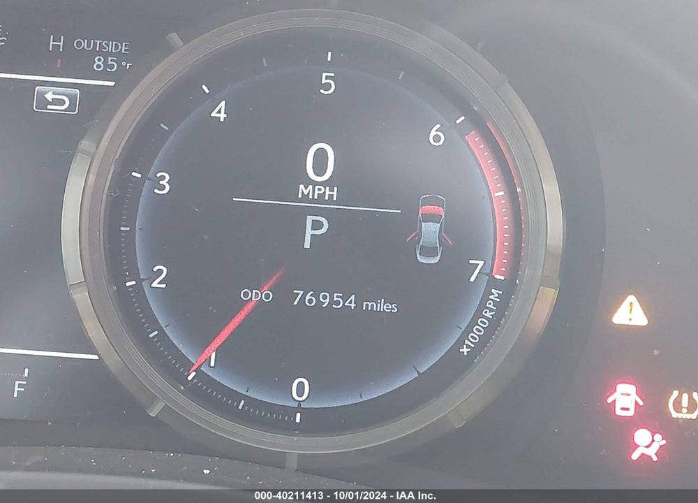 2016 LEXUS IS 200T VIN: JTHBA1D2XG5015706