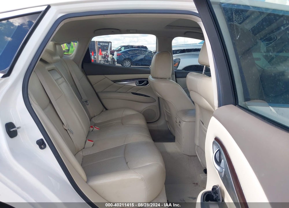 2012 INFINITI M37 VIN: JN1BY1AP8CM330522