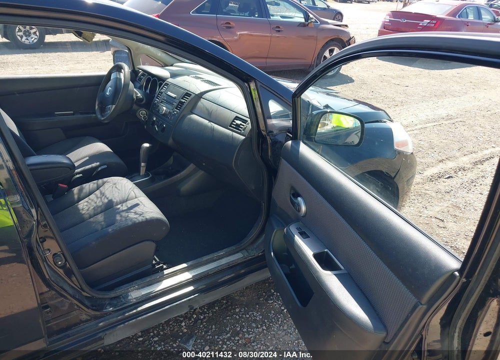 2008 NISSAN VERSA 1.8SL VIN: 3N1BC13E68L422823