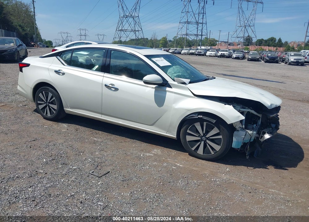 2020 NISSAN ALTIMA SV FWD VIN: 1N4BL4DV9LC135225
