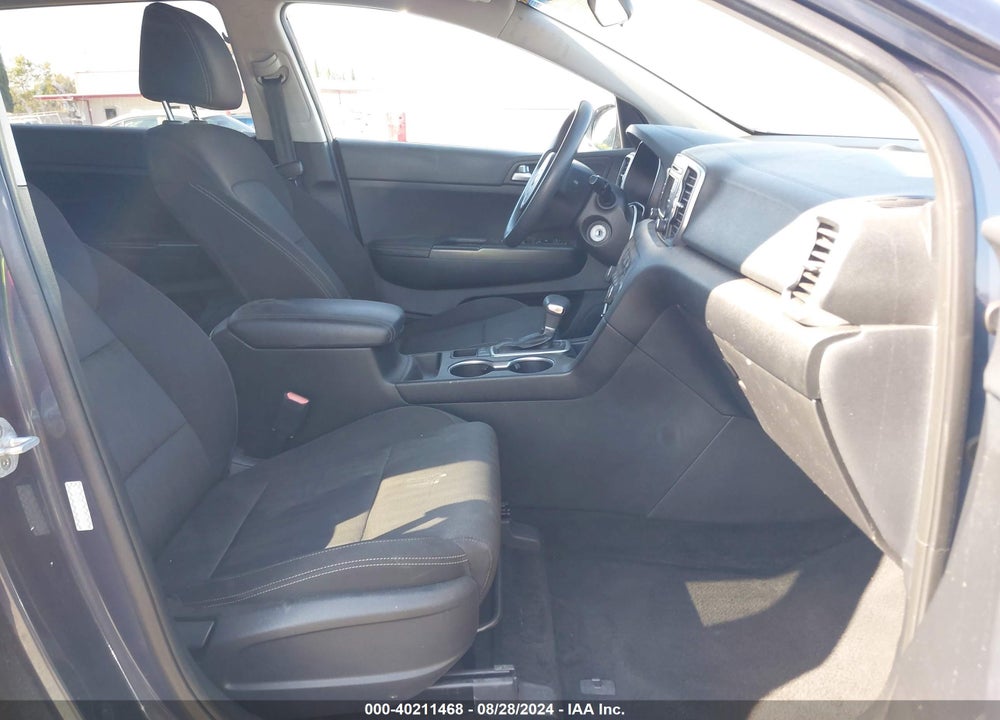 2017 KIA SPORTAGE LX VIN: KNDPMCAC7H7079165