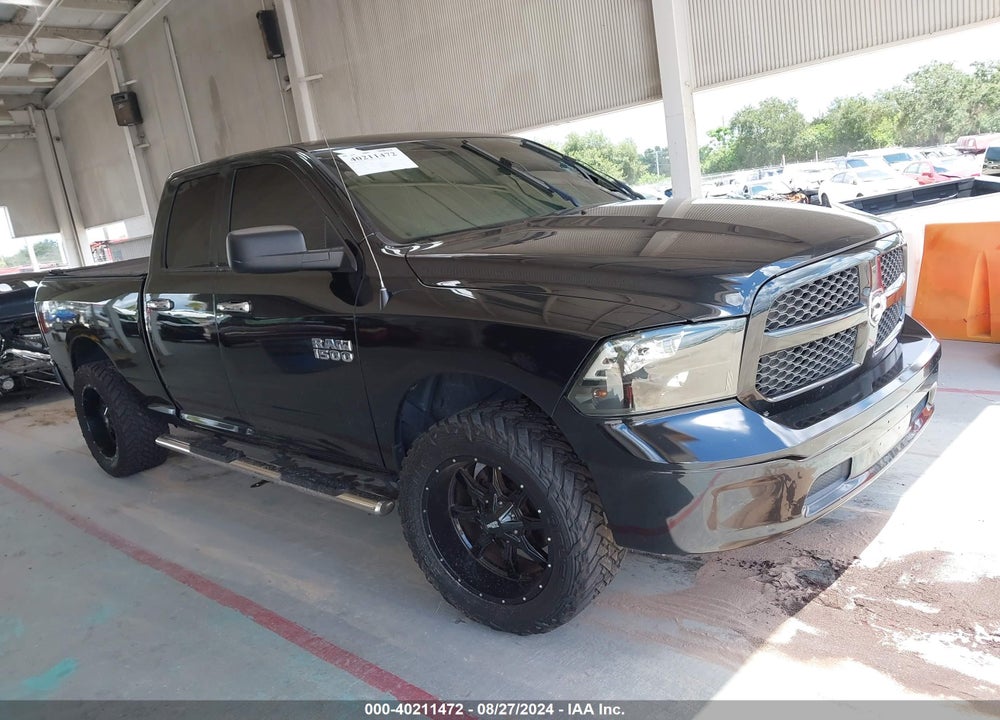 2017 RAM 1500 SLT QUAD CAB 4X2 6'4 BOX VIN: 1C6RR6GG1HS804141