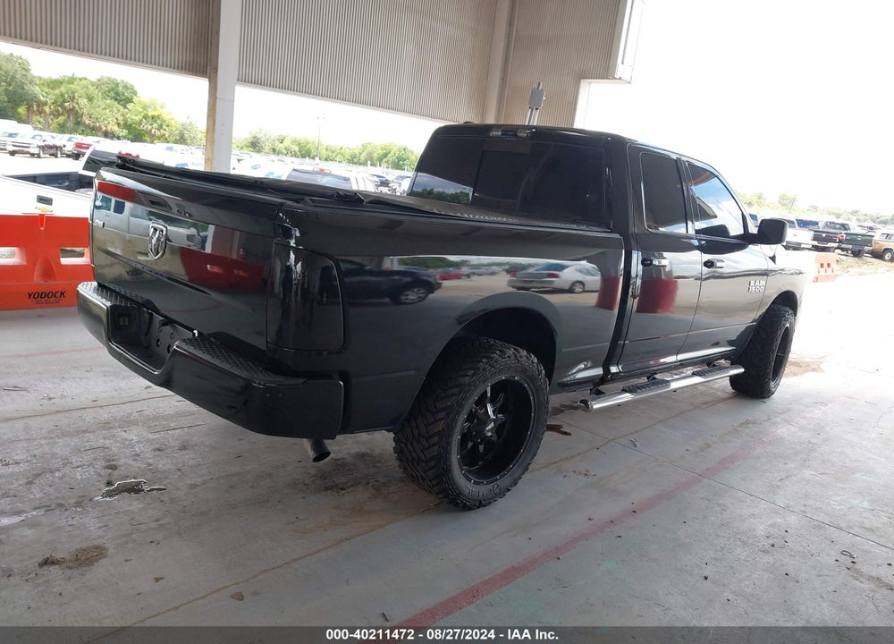 2017 RAM 1500 SLT QUAD CAB 4X2 6'4 BOX VIN: 1C6RR6GG1HS804141