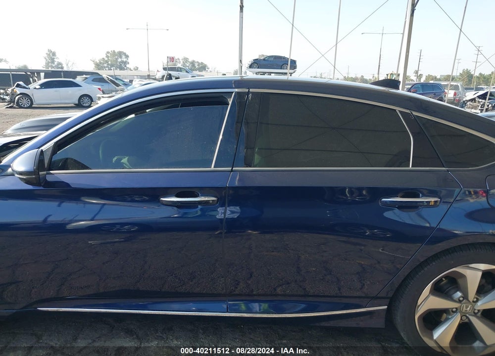 2018 HONDA ACCORD TOURING VIN: 1HGCV1F92JA042094