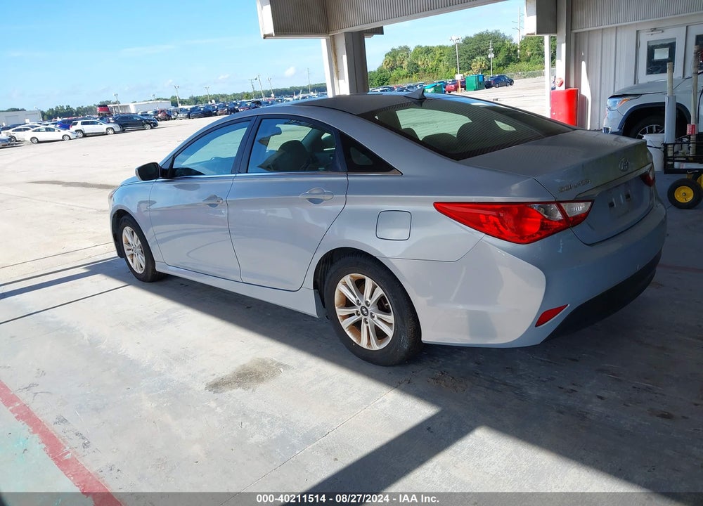 2014 HYUNDAI SONATA GLS VIN: 5NPEB4AC4EH886382