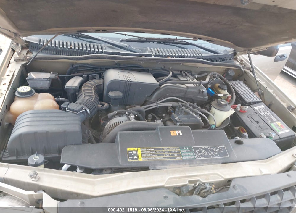 2002 FORD EXPLORER XLS VIN: 1FMZU62E52ZB57511