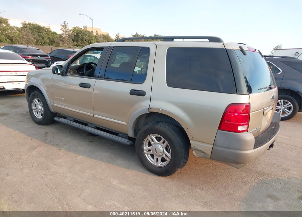 2002 FORD EXPLORER XLS VIN: 1FMZU62E52ZB57511