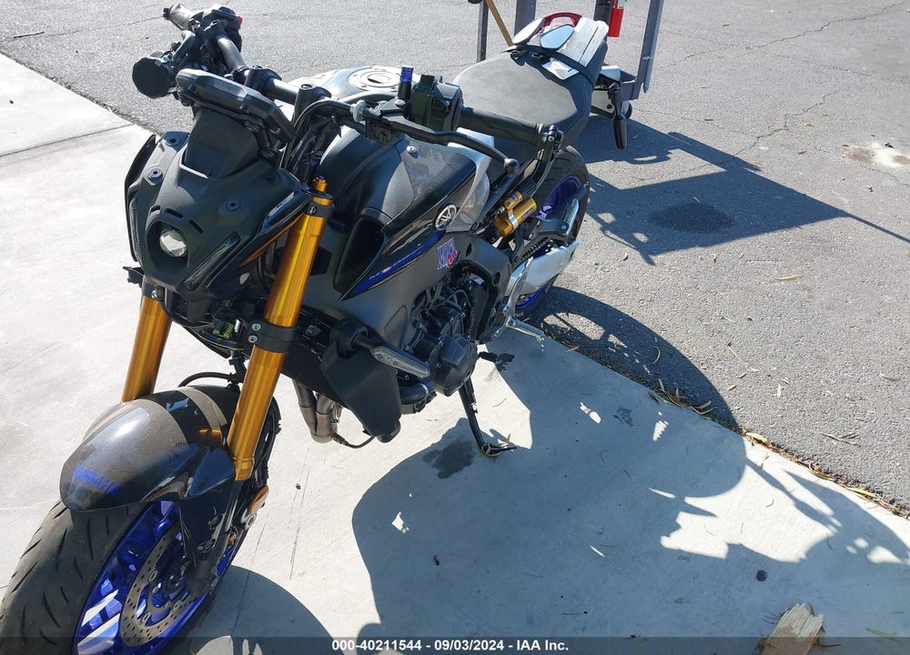 2023 YAMAHA MT09 DC VIN: JYARN72YXPA000611