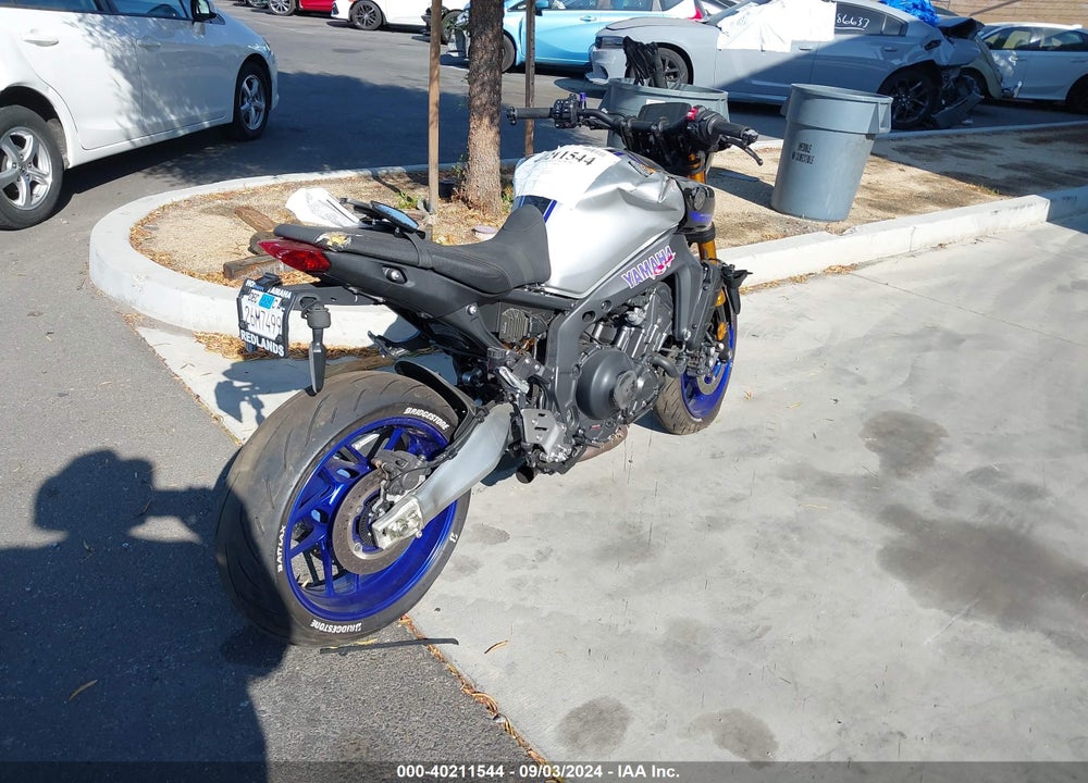 2023 YAMAHA MT09 DC VIN: JYARN72YXPA000611