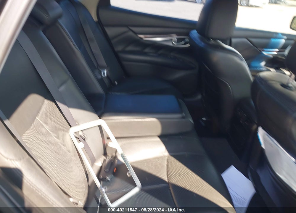 2012 INFINITI M37X VIN: JN1BY1AR6CM395418