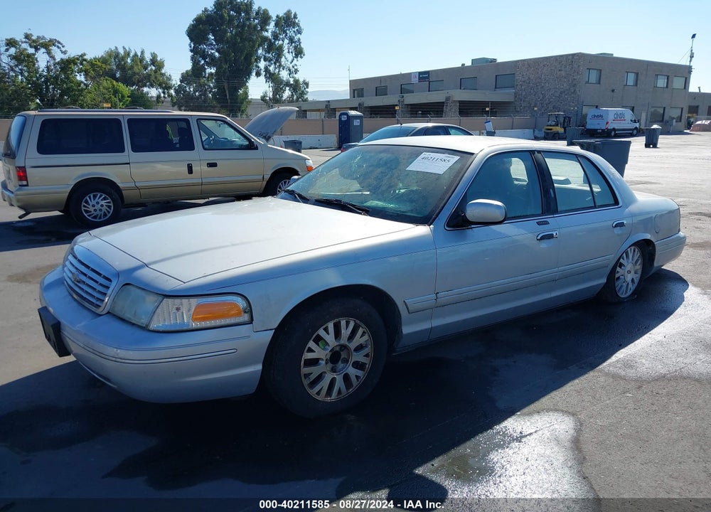 2003 FORD CROWN VICTORIA LX VIN: 2FAFP74W13X104358