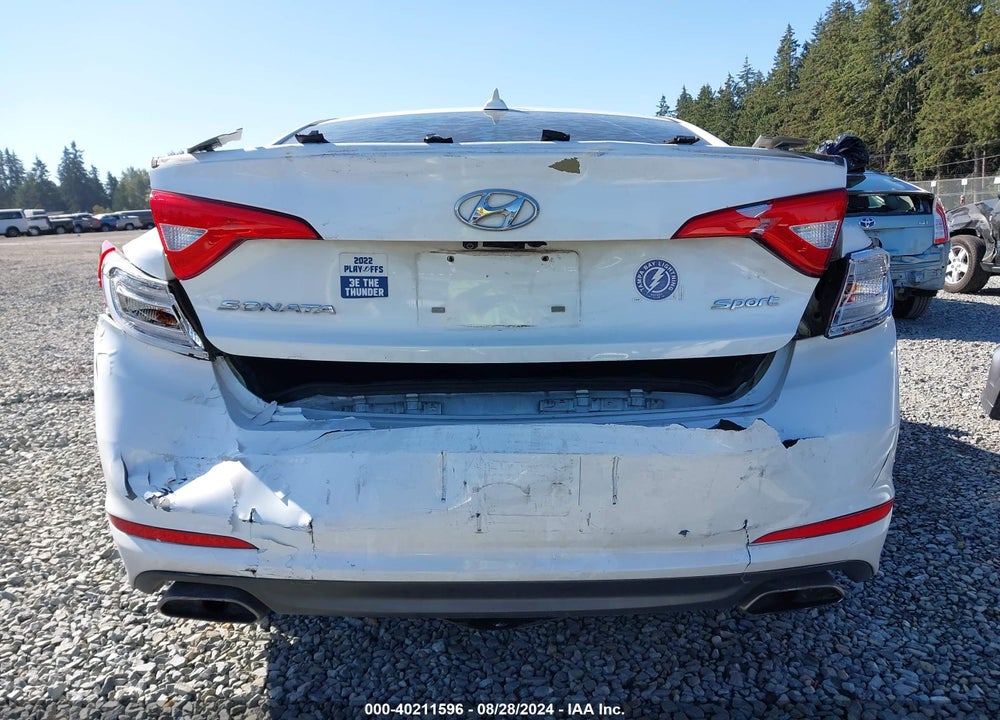 2015 HYUNDAI SONATA SPORT VIN: 5NPE34AF7FH127427