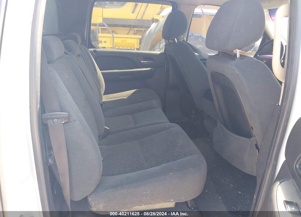 2007 CHEVROLET AVALANCHE 1500 LS VIN: 3GNEC12047G262245